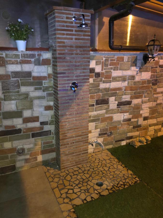 Crasta's House Apartment Castel Volturno